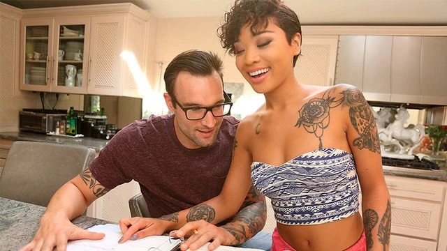 Tattooed ebony doll Honey Gold cheats with a lucky white man