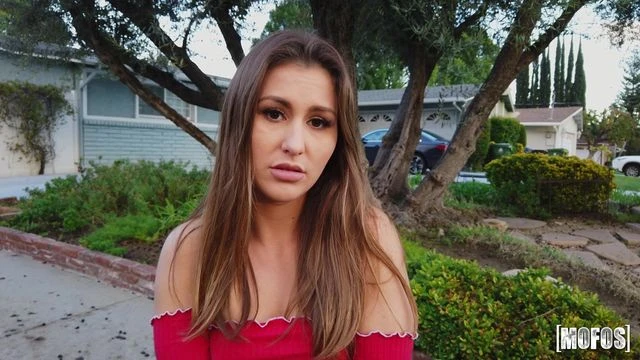 Cute busty bitch with huge lips Paige Owens fucked by a big dick