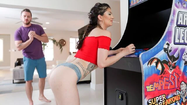 Stunning busty brunette Coralee Summers is getting her face fucked