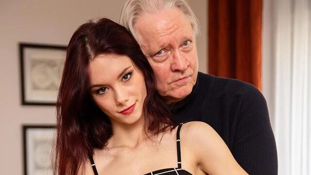 Luring Liz Ocean - young (18+) sex - Old Hans