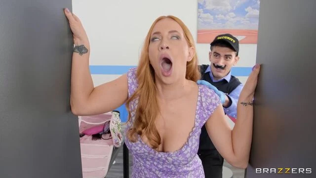Watch pretty Kiara Lord's xxx