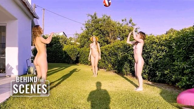 Hottie Kate and Sofi's long hair movie
