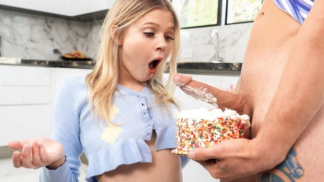 Oops Family - blonde dirt