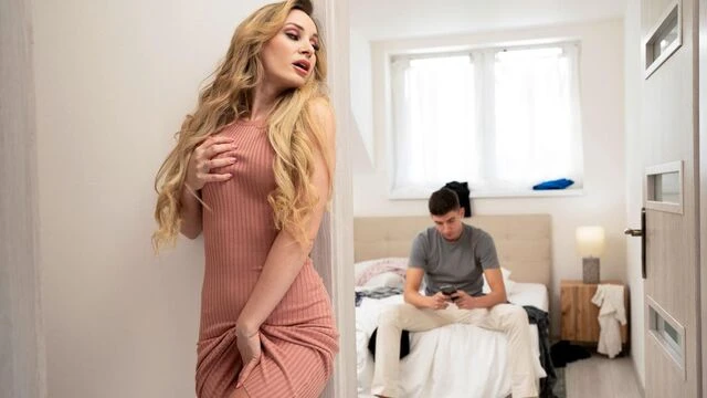 Sneaky Brady Bud - cowgirl smut - Moms Family Secrets