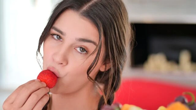 Perfect Kylie Rocket's natural tits dirt