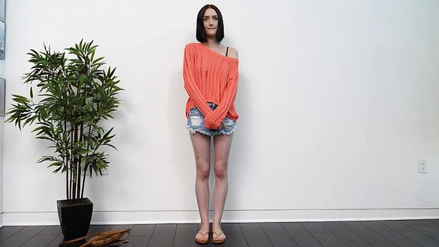 Net Girl featuring Noname's deep throat smut
