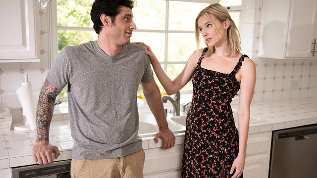 Balls licking movie with perky Lindsey Lakes from Mommy blows best