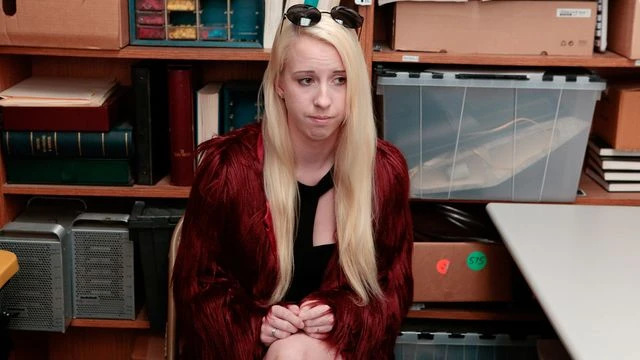 Reverse cowgirl video with gorgeous Darcie Belle from Shoplyfter