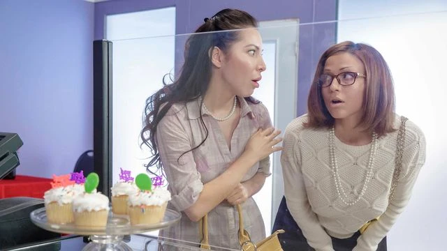 Brazzers Exxtra - handjob porn