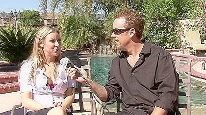 Busty Blonde Stepmom With Big Ass Carolyn Reese - Seasoned Players - Reality