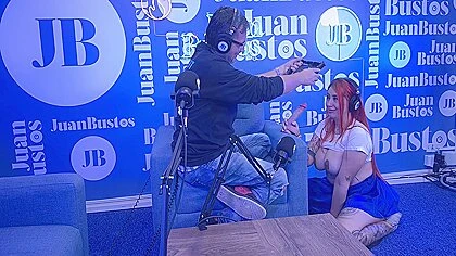 Andrea Pardo Cums 5 Times! In A Row On The Sex Machine At Juan Bustos