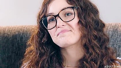 Leana Lovings - Loves To Be Stimulated