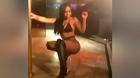Club Booty - Snap Chat