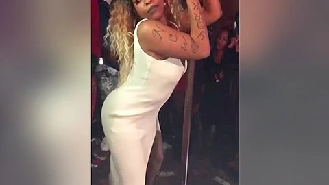 Snap Chat In Club Axx