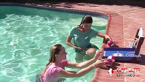 Aften Opal And Kylie Rockets Masturbation Video By