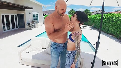 Lysagna Delray And J Mac - The Secret Ticket To Her Throat