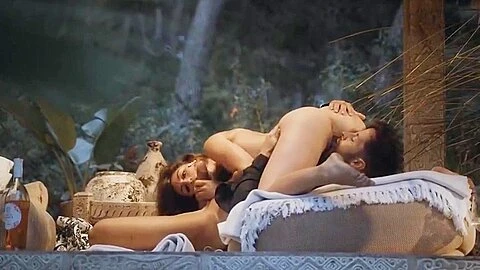 Paradise - Julia Rocca