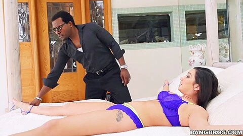 Kinky Gets Saved By A Monstrous Cock With Karlee Grey And Monsters Of Cock