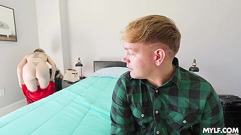 New Dee Williams Sharing A Room With My Stepmom Ends With A Creampie 24 12