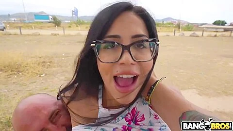 Enchanting Julia De Lucia At Oral Dirt
