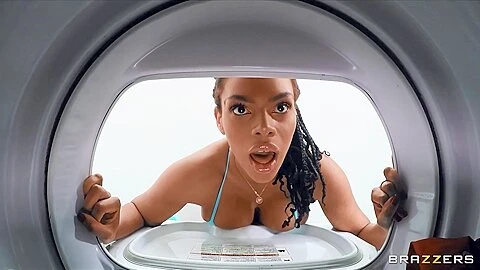 Ebony College Cutie Hot Sex Story - Van Wylde And Halle Hayes