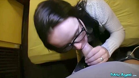 Shara Jones - Takes Big Throbbing Cock In Both Holes