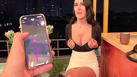 Sexy Girl Sucks Cock In The Toilet Of A Night Bar In Paris. Lovense Lush