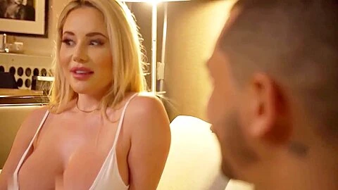 Savannah Bond Busty Aussie Savannah Bond Smothers Her Fan With Her Big Ass Full Hd