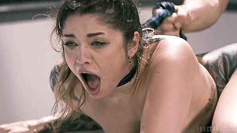 Gives Head And Gets Fucked In The With Clarke Kent And Vanessa Vega