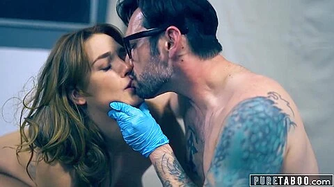 Desperate Milf Siri Dahl Tries Artificial Insemination With Creepy Physician