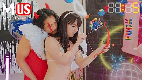 Jerkaoke - Whitney Wright and Leo Vice Fuck Each Other And Play Games