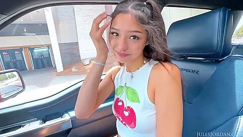 Teen 18+ Car Sex Expert Layla Jenner Puts It In Overdrive And Gets A Huge