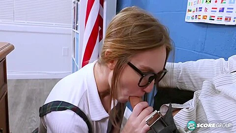 Claire Roos In Lissome Side Fuck Video