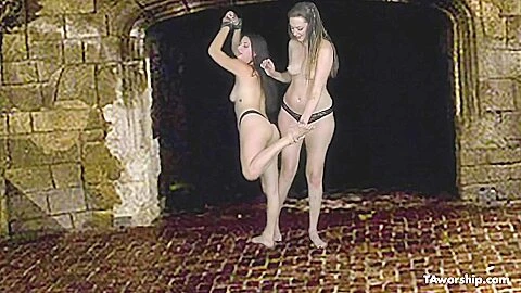 Indica, Sablique Von Lux - Dungeon Tickling
