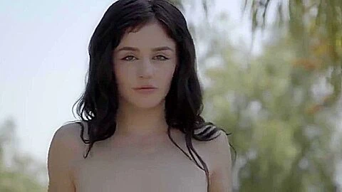 Rosalyn Sphinx - How To Train Your Teens 18+ Ass 6