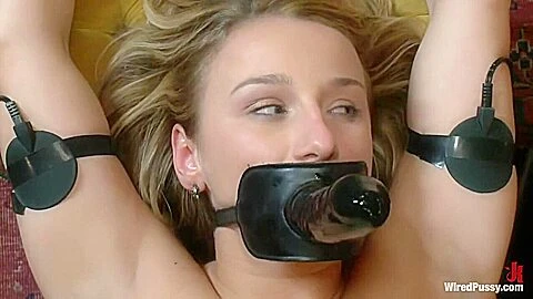Maitresse Madeline Marlowe, Aiden Starr And Ashley Fires In Maid Humiliation