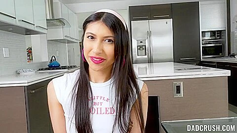 New Pouty Girl Uses Stepdad To Get Over Her Ex 24 11 06 Pov Roleplay
