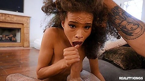 Cecilia Lion, Rico Hernandez - Sex